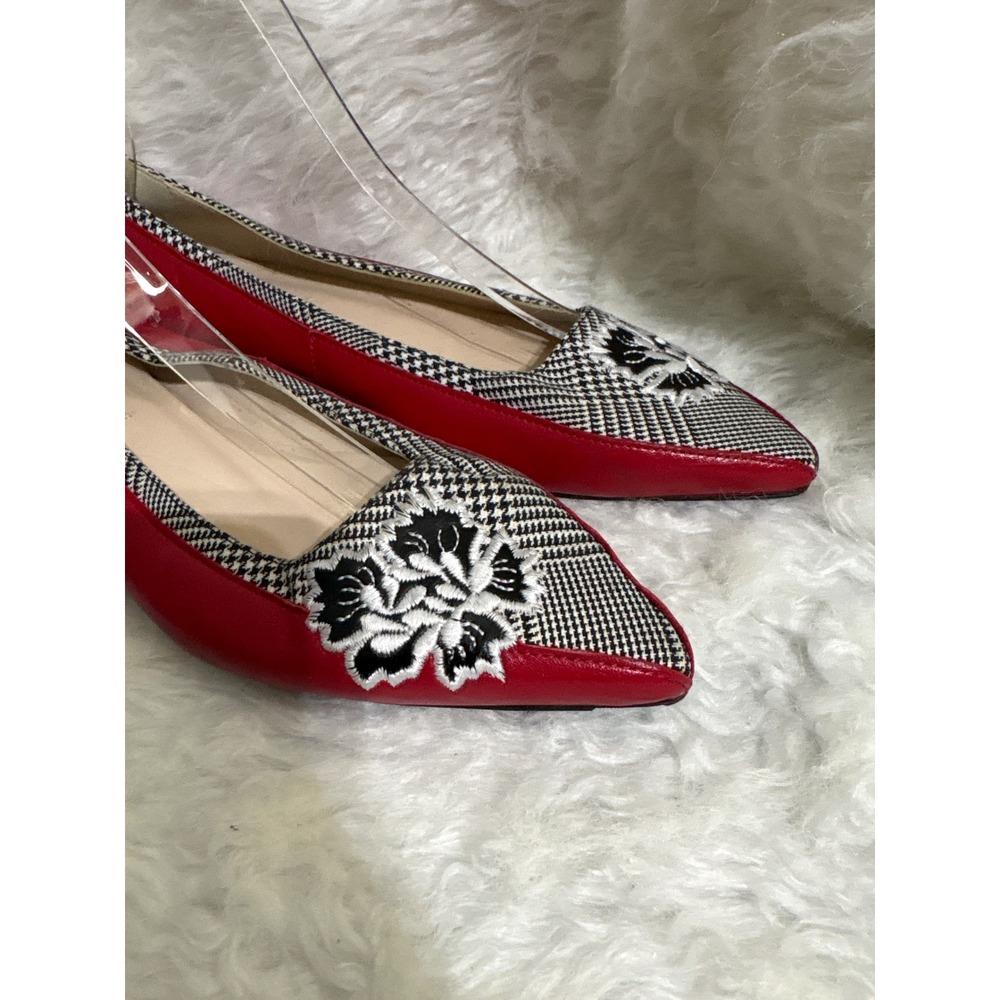 L.K. Bennett Flats Women 37 Pointed Toe Red Houndstooth Floral Embroidery Spain - Picture 3 of 11